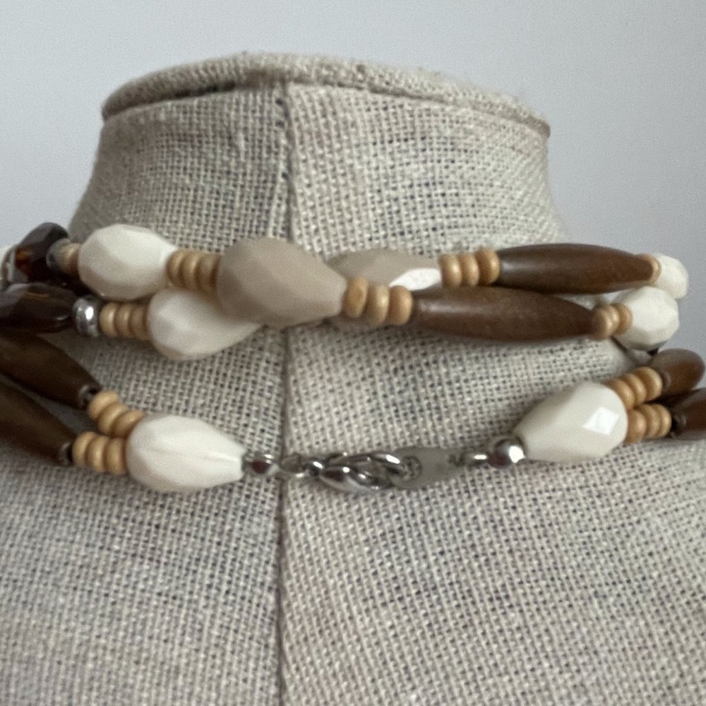Beautiful Vintage Beaded 2-Strand Statement Necklace 15” dia/30” long - Picture 9 of 9